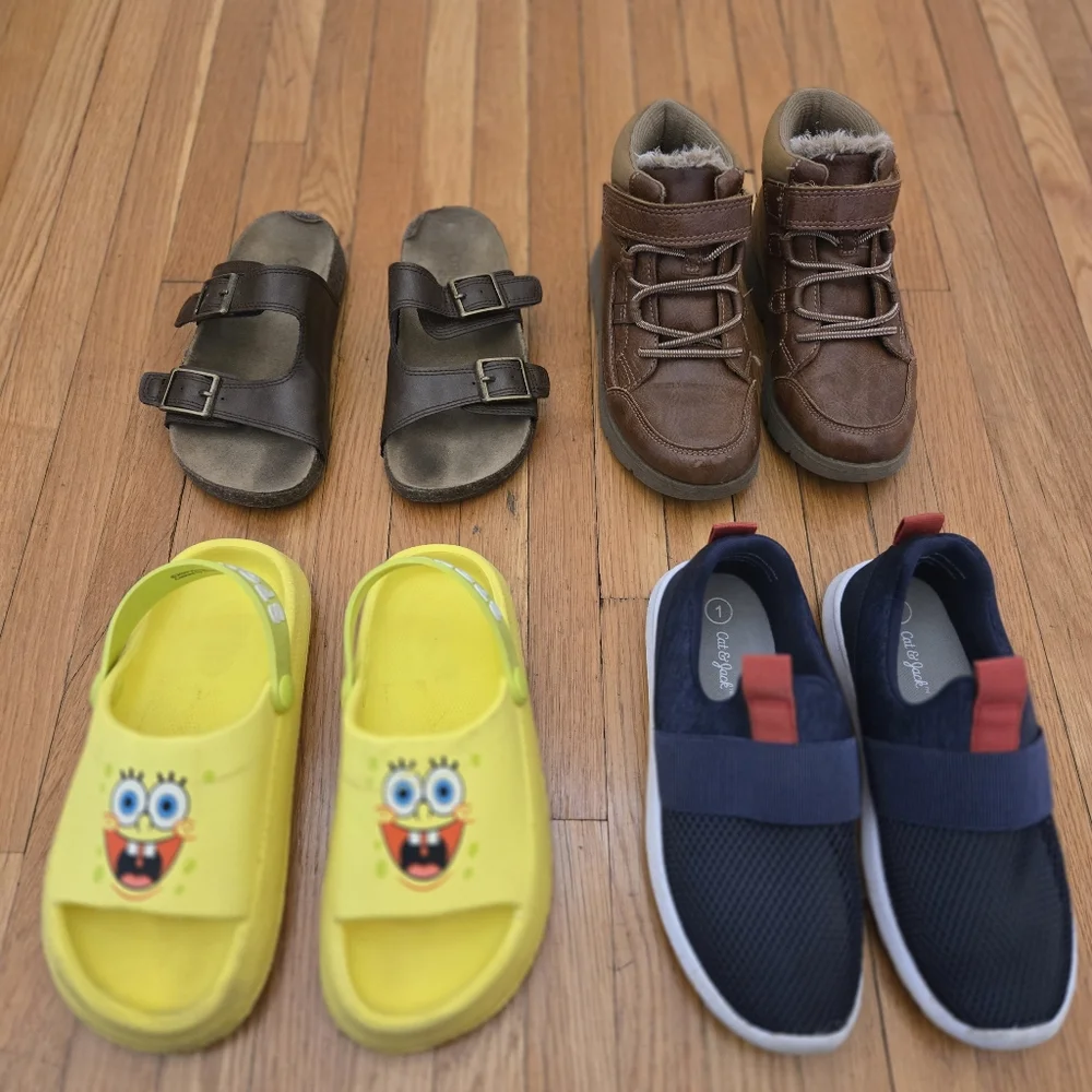 Osh Kosh Shoe Bundle, Sizes Little Boys 13 & Blue Shoe Size 1 - Picture 2 of 12
